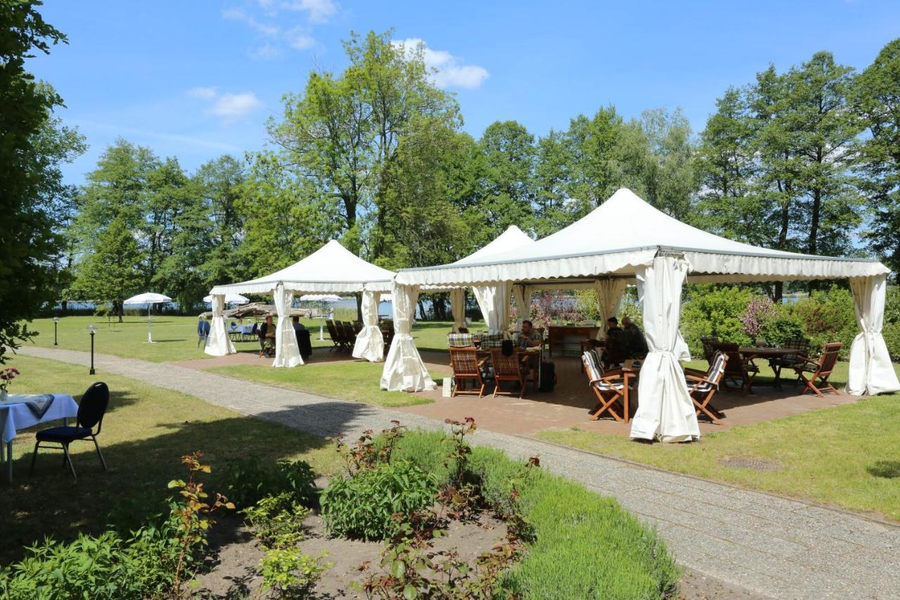 Seepark Hotel Am Wandlitzsee المظهر الخارجي الصورة