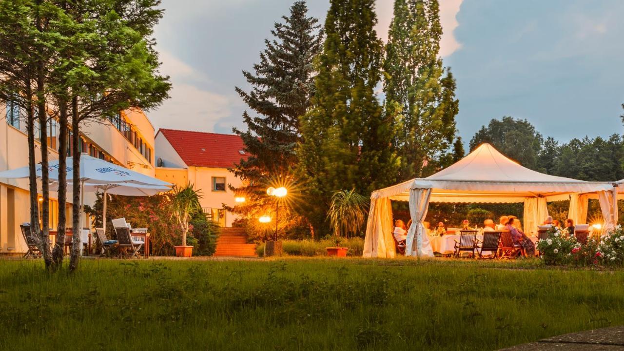 Seepark Hotel Am Wandlitzsee المظهر الخارجي الصورة
