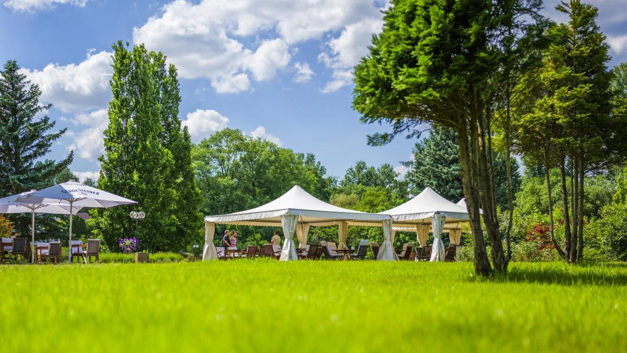 Seepark Hotel Am Wandlitzsee المظهر الخارجي الصورة